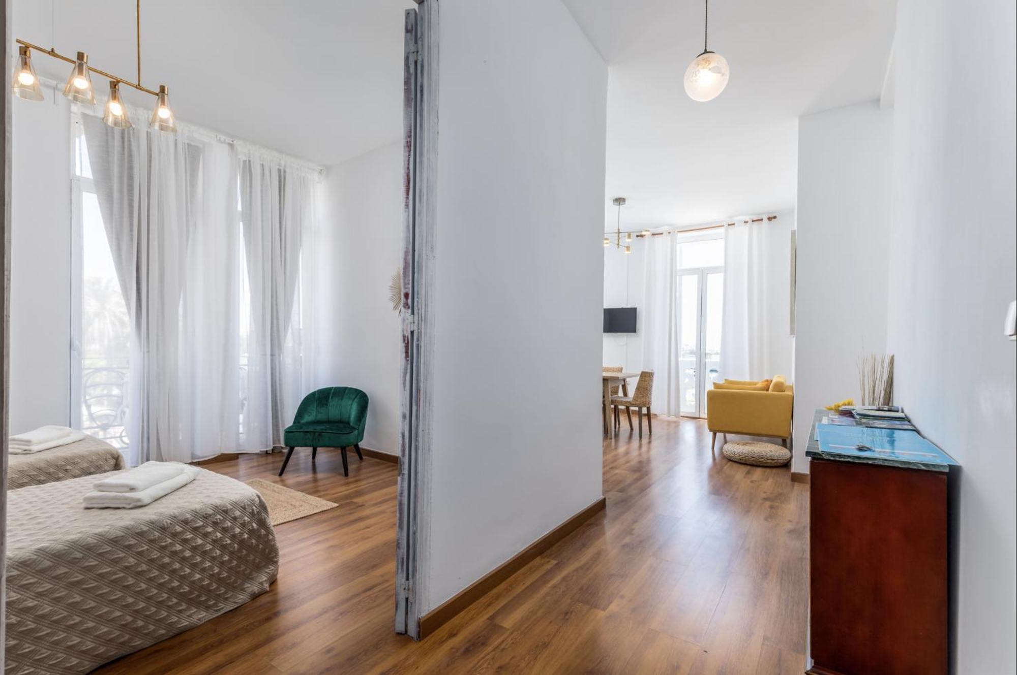 New Calabuig Apartaments Valencie Exteriér fotografie