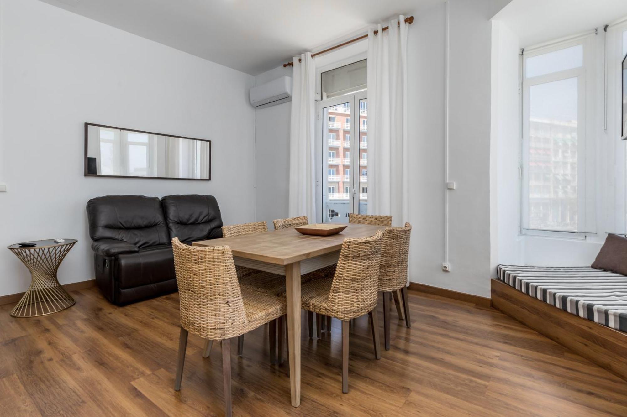 New Calabuig Apartaments Valencie Exteriér fotografie